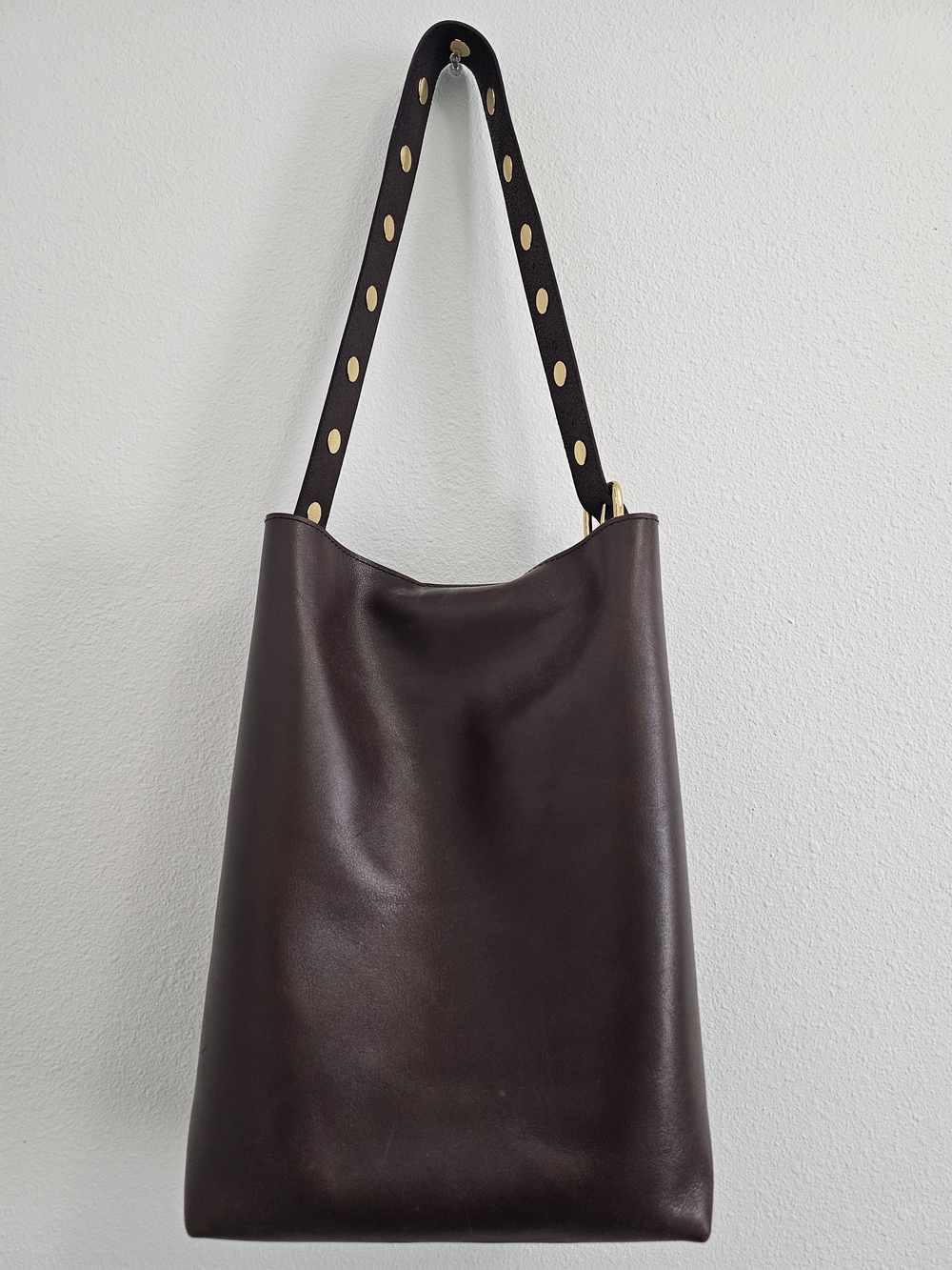 Madewell Essential Bucket Tote
